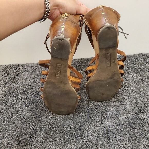 Gladiator sandals (size 7) - Picture 4 of 8